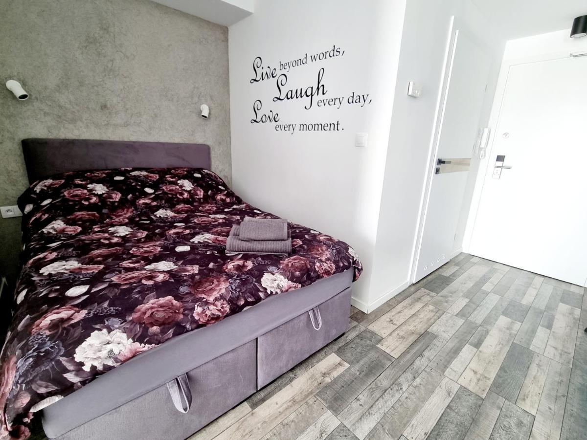 Apartamenty Przystanek Plaza Сарбіново Екстер'єр фото